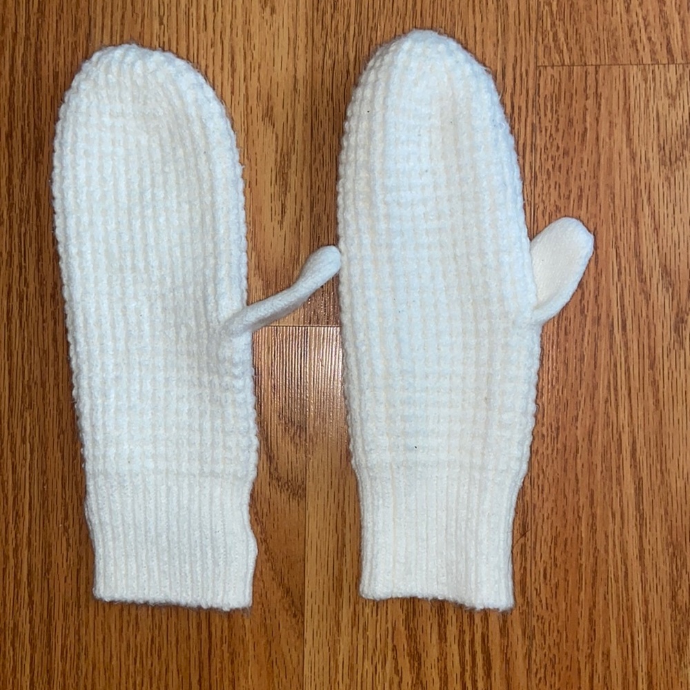Gap Mittens